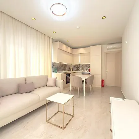 45 Apartament *