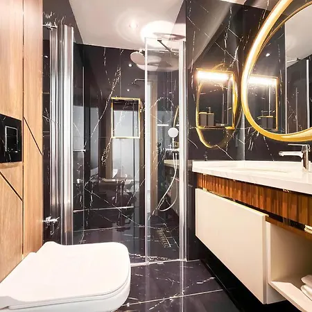 45 Apartament *